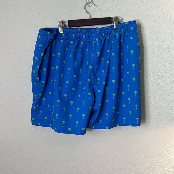 Blue Sperry Bathing suite with palm tree designs size XL - Picture 2 of 6